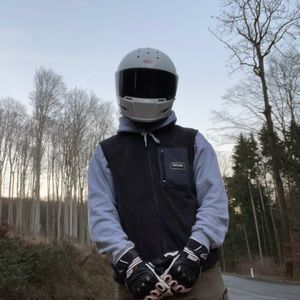 Meet your Posher, Anton